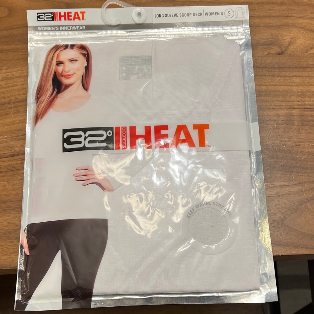 32 Degrees Women's White Long Sleeve Top